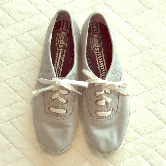 Keds Gray Sneakers, Sz 9.5 - Picture 1 of 3